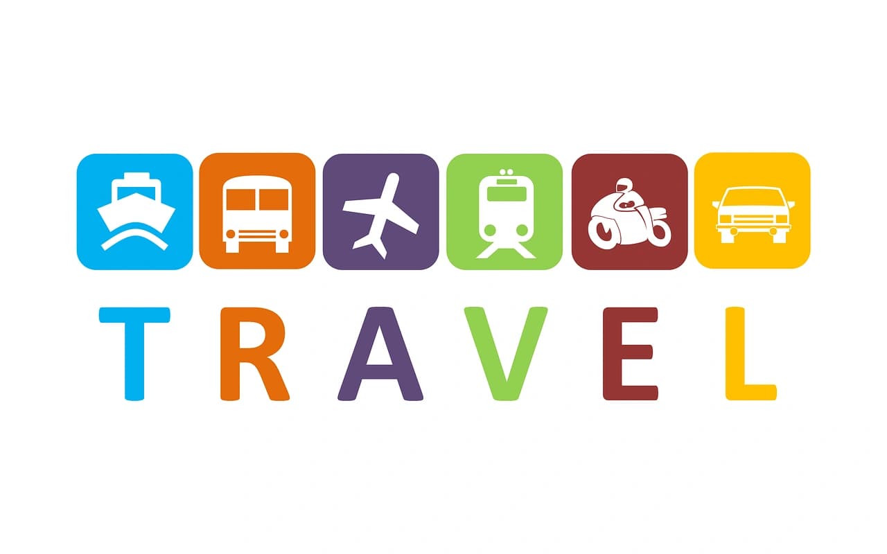 Traveling with a Child: Plane, Car, or Train – What to Choose and How to Prepare?