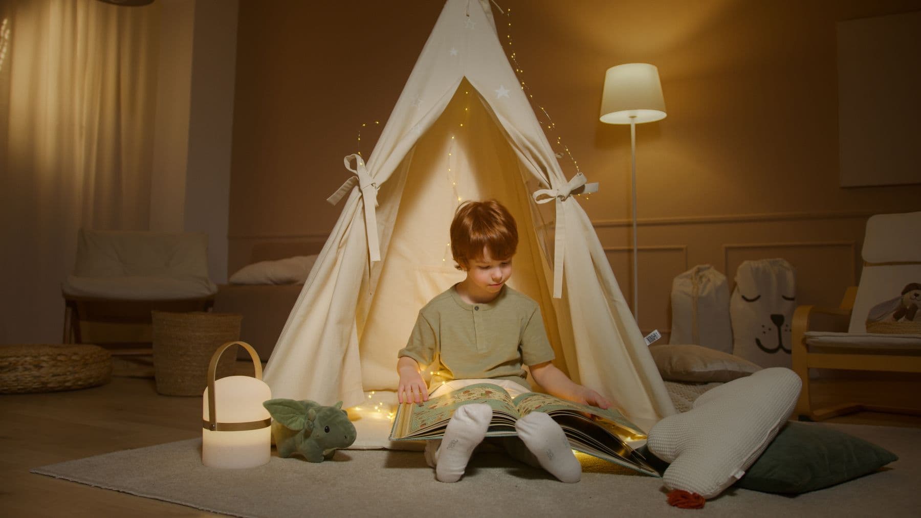 One Hole, Many Interpretations – Review of Øyvind Torseter's Book