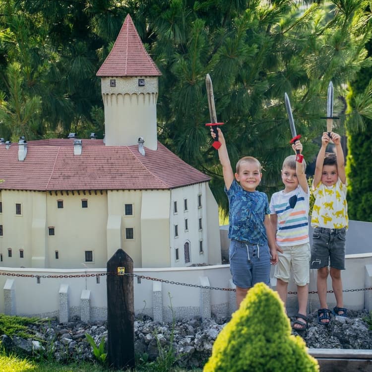 Rycerze czy rabusie szlakiem tajemnic zamków jurajskich