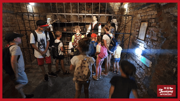 Dolny Śląsk - Zamek Grodno i Sztolnie Walimskie