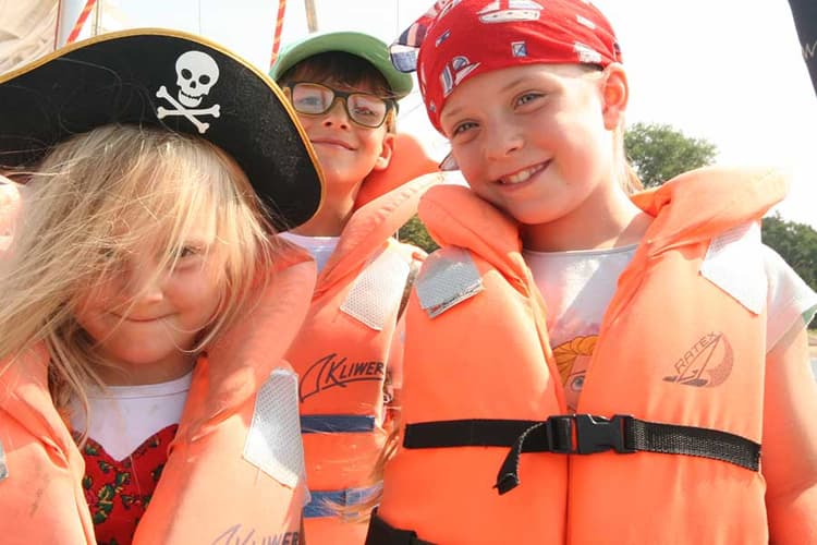 Półkolonie żeglarskie Mali Piraci