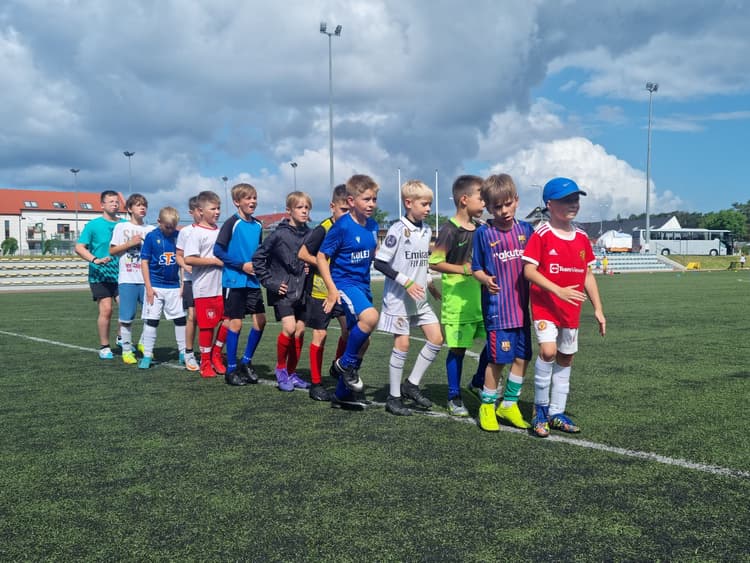 Pobierowo – Piłkarski